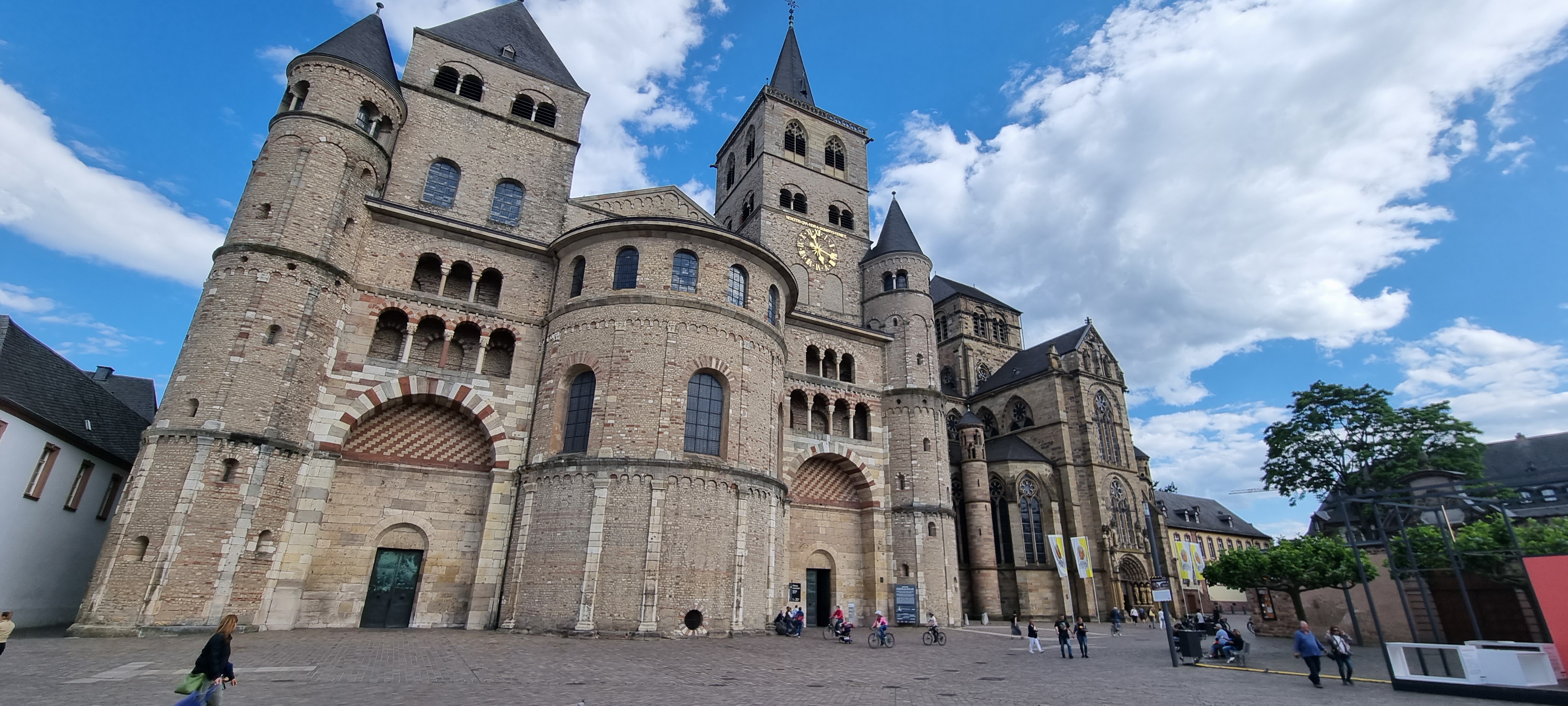 Blick über Trier vom Amphitheater